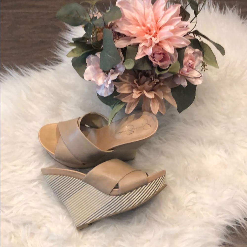 7.5 Jessica Simpson shoes
